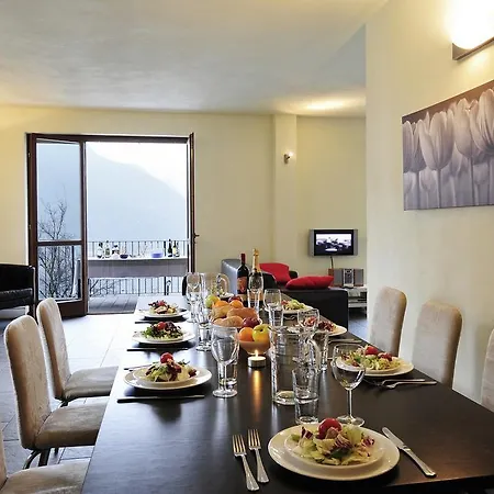 Casa Tulipano Grande Faggeto Lario